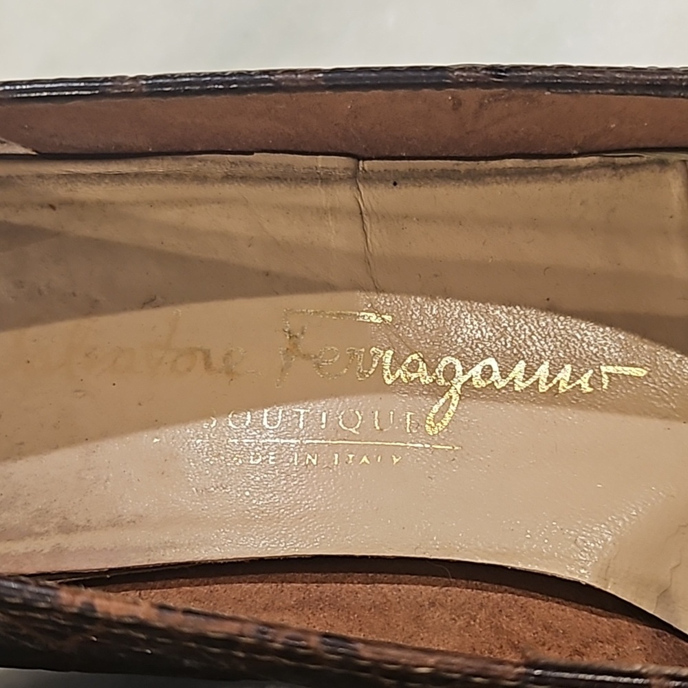 Salvatore Ferragamo Dark Brown Croc-Embossed Leather - Picture 2 of 7